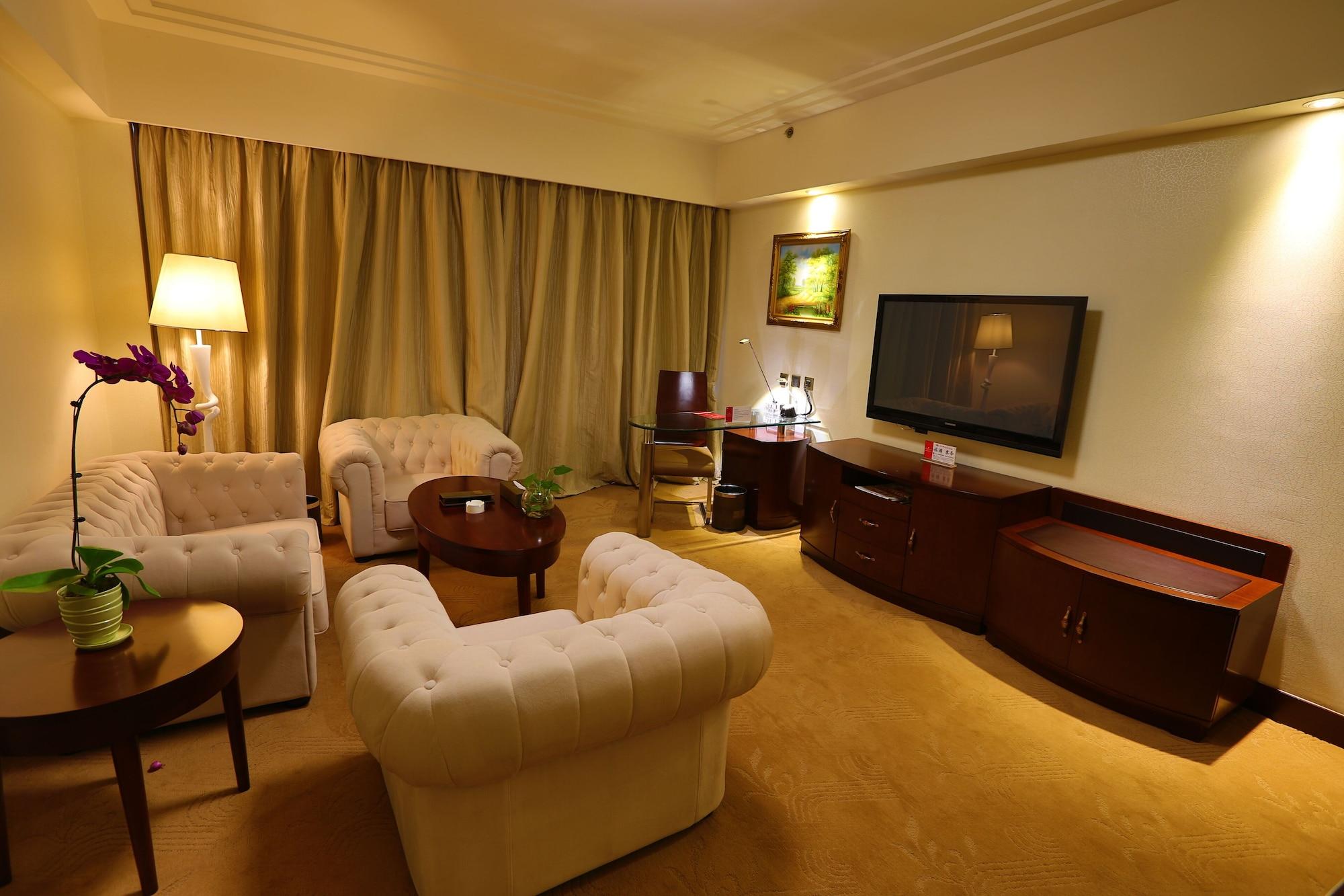 Готель Ramada Chengdu North Екстер'єр фото